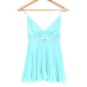 MOVIE STAR aqua accordian pleated lace slip chemise nightie